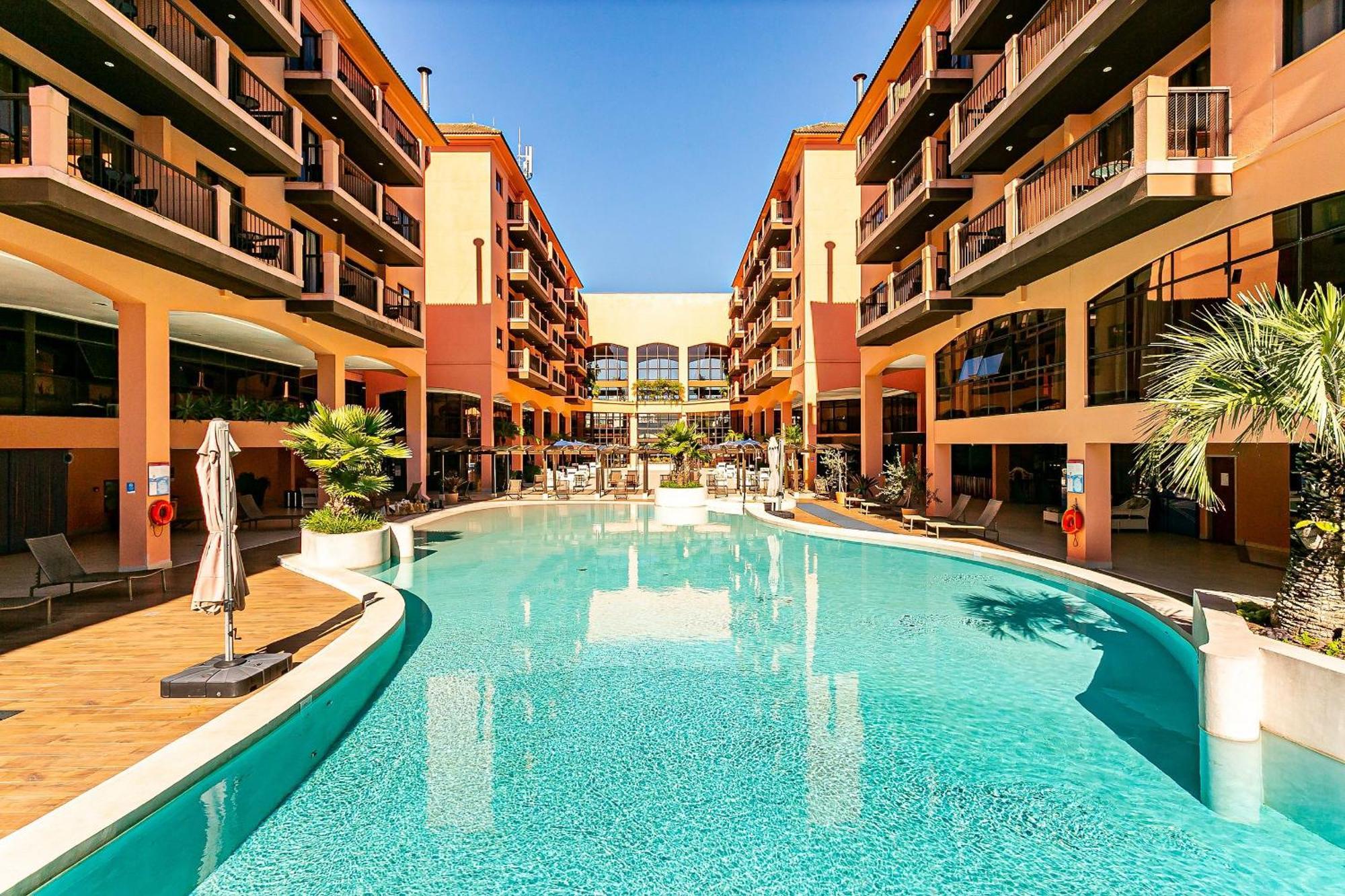 Resort Pe Na Areia - Studios Direto Com Proprietario Jbvjr Florianopolis Luaran gambar